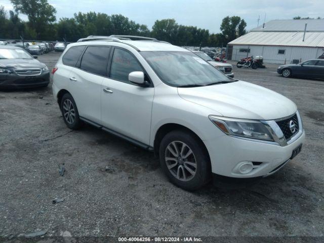  Salvage Nissan Pathfinder