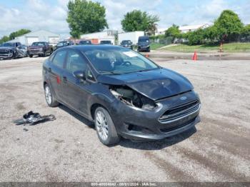  Salvage Ford Fiesta