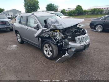  Salvage Jeep Compass