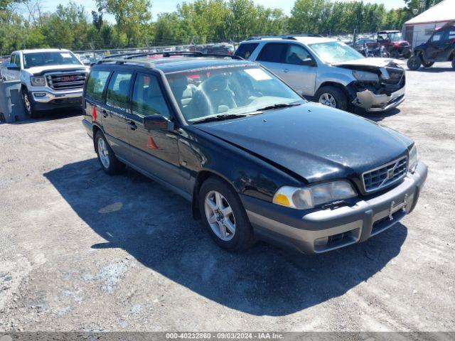  Salvage Volvo V70