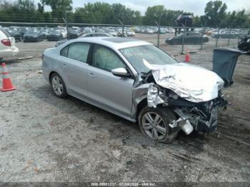  Salvage Volkswagen Jetta