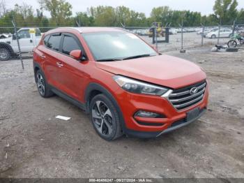  Salvage Hyundai TUCSON