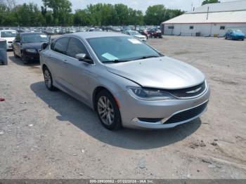  Salvage Chrysler 200