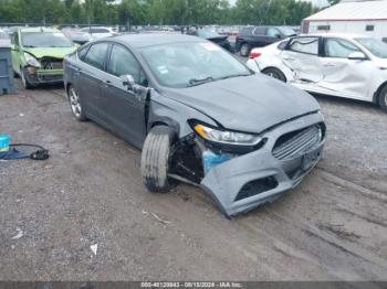  Salvage Ford Fusion