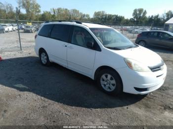  Salvage Toyota Sienna