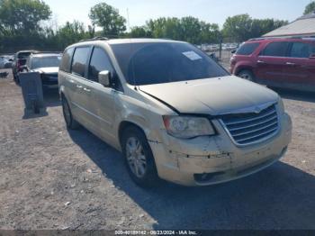  Salvage Chrysler Town & Country