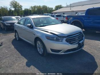  Salvage Ford Taurus