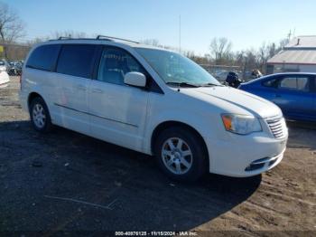  Salvage Chrysler Town & Country