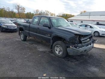  Salvage Chevrolet Silverado 2500