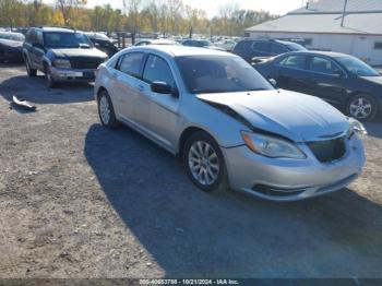  Salvage Chrysler 200