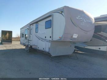  Salvage Heartland 5th Wheel