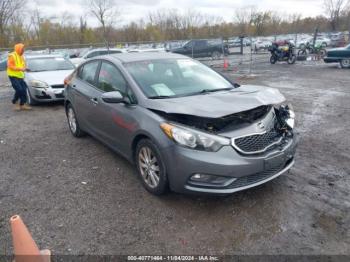  Salvage Kia Forte