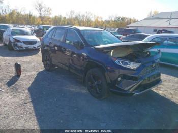  Salvage Toyota RAV4