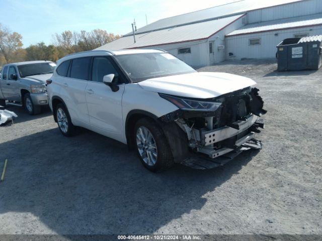  Salvage Toyota Highlander