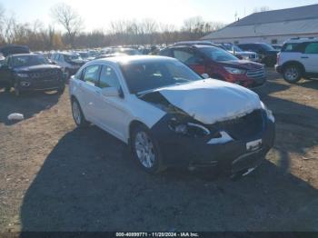  Salvage Chrysler 200