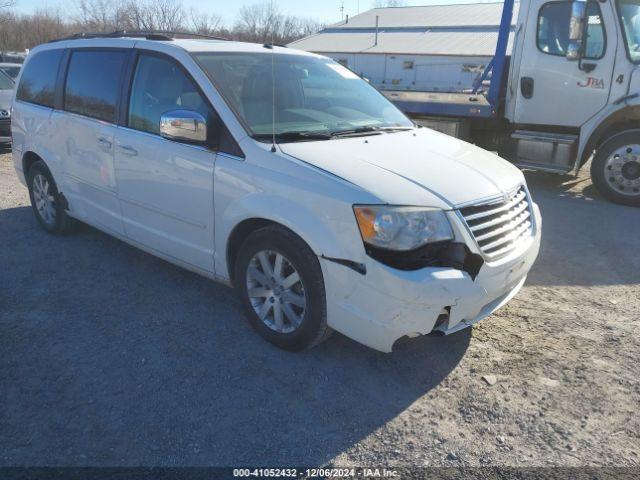  Salvage Chrysler Town & Country