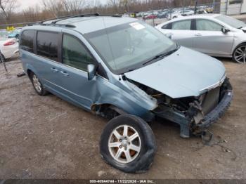  Salvage Chrysler Town & Country