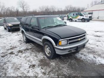  Salvage Chevrolet Blazer