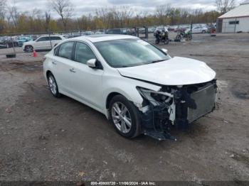  Salvage Nissan Altima