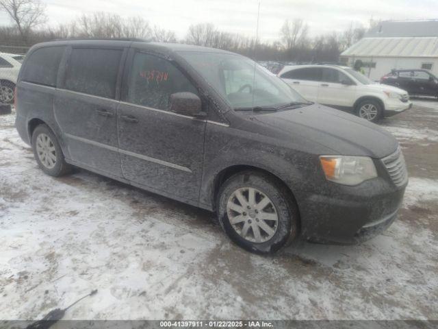  Salvage Chrysler Town & Country