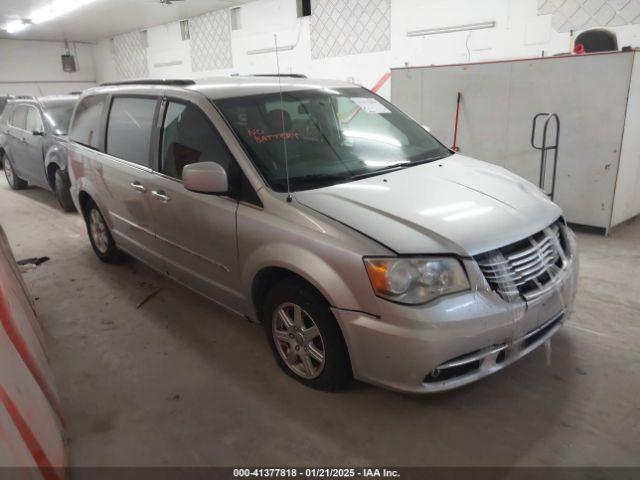  Salvage Chrysler Town & Country