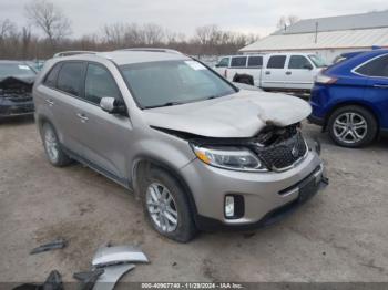  Salvage Kia Sorento