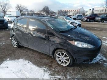  Salvage Ford Fiesta