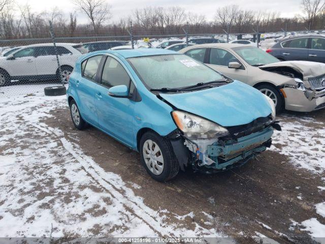  Salvage Toyota Prius c