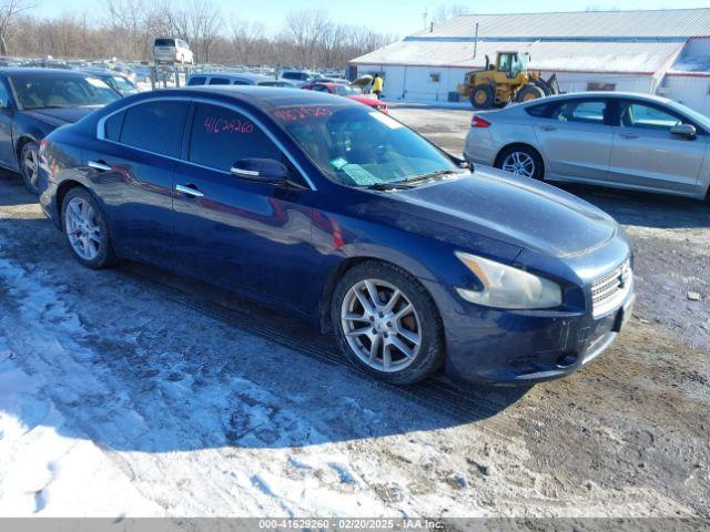  Salvage Nissan Maxima