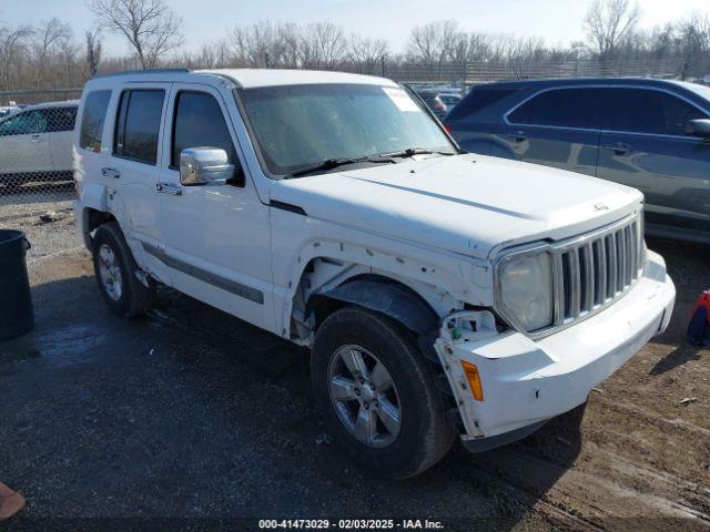  Salvage Jeep Liberty