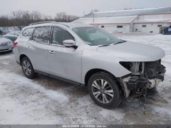  Salvage Nissan Pathfinder