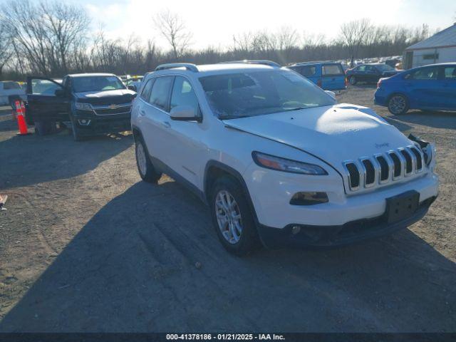  Salvage Jeep Cherokee