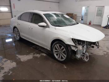  Salvage Volkswagen Passat