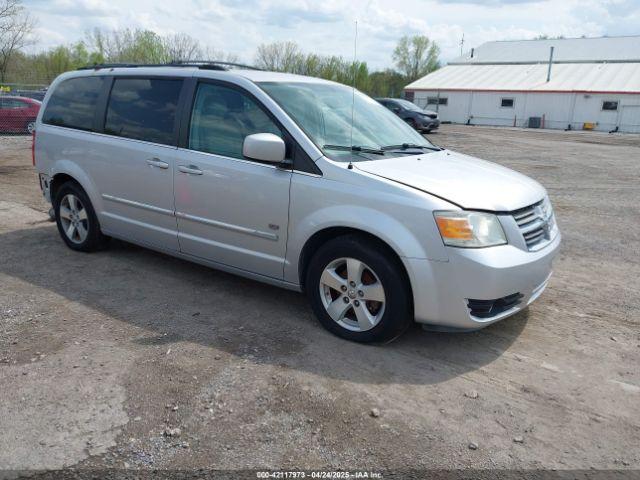  Salvage Dodge Grand Caravan
