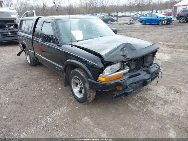  Salvage Chevrolet S-10