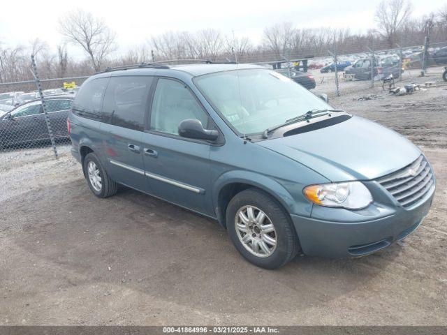  Salvage Chrysler Town & Country