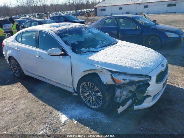  Salvage Kia Cadenza