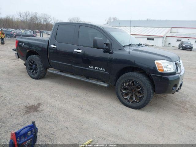  Salvage Nissan Titan