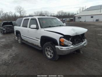  Salvage GMC Yukon