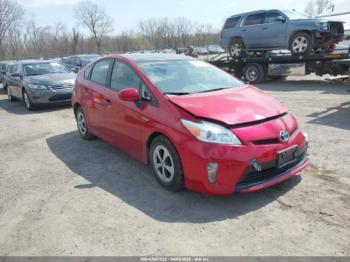  Salvage Toyota Prius