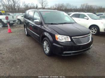  Salvage Chrysler Town & Country