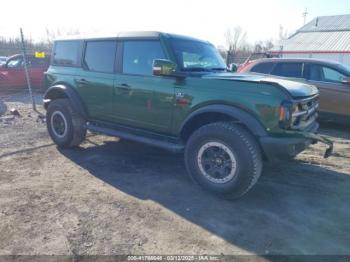  Salvage Ford Bronco
