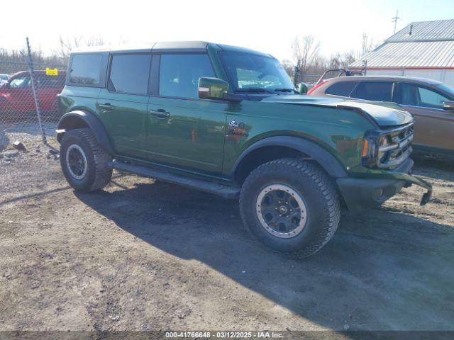  Salvage Ford Bronco