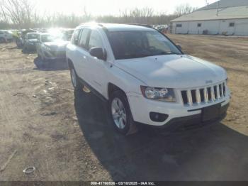  Salvage Jeep Compass