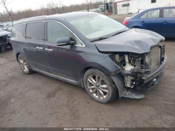  Salvage Kia Sedona