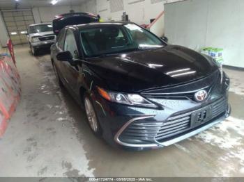  Salvage Toyota Camry