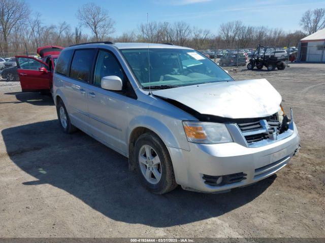  Salvage Dodge Grand Caravan