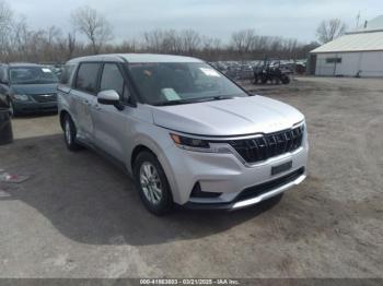  Salvage Kia Carnival