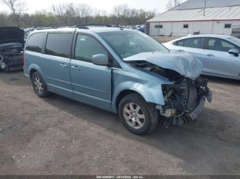  Salvage Chrysler Town & Country