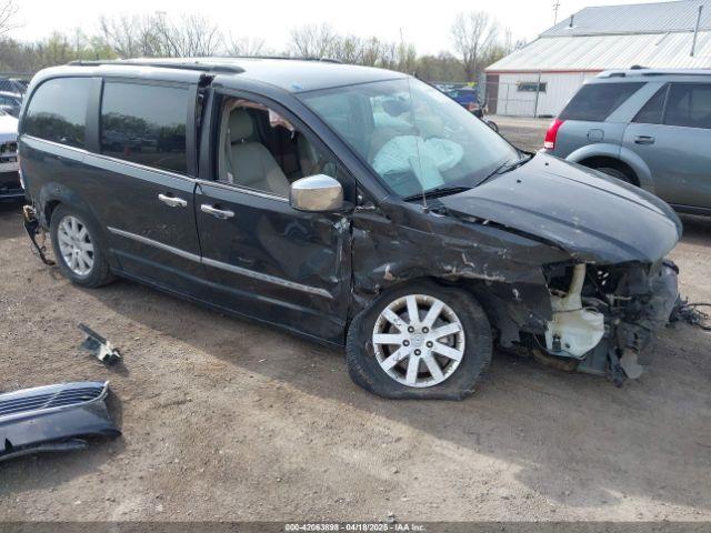  Salvage Chrysler Town & Country